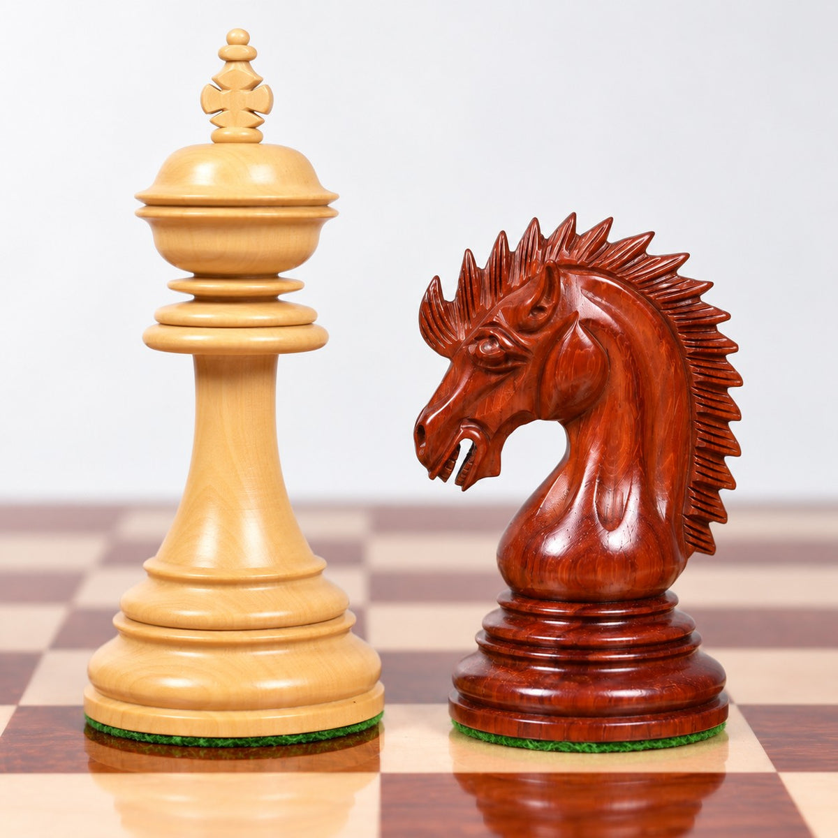 Dragon Luxury Staunton Chess Set with Bud Rosewood Pieces, 23-Inch Chessboard & Premium Storage Box - king and knight close-up